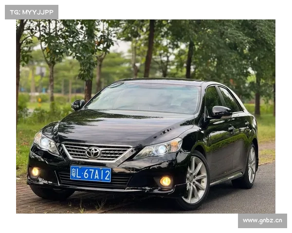 丰田锐志再次复出?海外版曝光,后驱V6+8AT,比ES帅多了 丰田锐志再次复出?海外版曝光,后驱V6+8AT,比ES帅多了